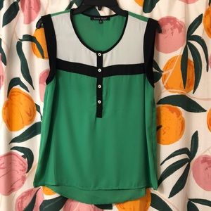 Women’s sleeveless blouse
